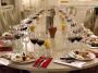 Provningar vinexpert går igenom historien - Brasserie Makal