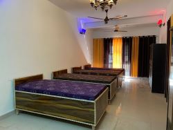 Best Hostels and PGs in Noida