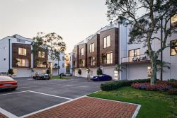  Downtown Sarasota Florida townhome living at 162 Audubon.